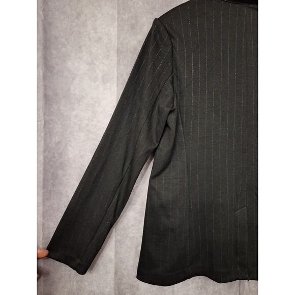NWT Pinstriped Knit Blazer Women's Sz 8 One Button Black Pockets Career Classic - Picture 14 of 15